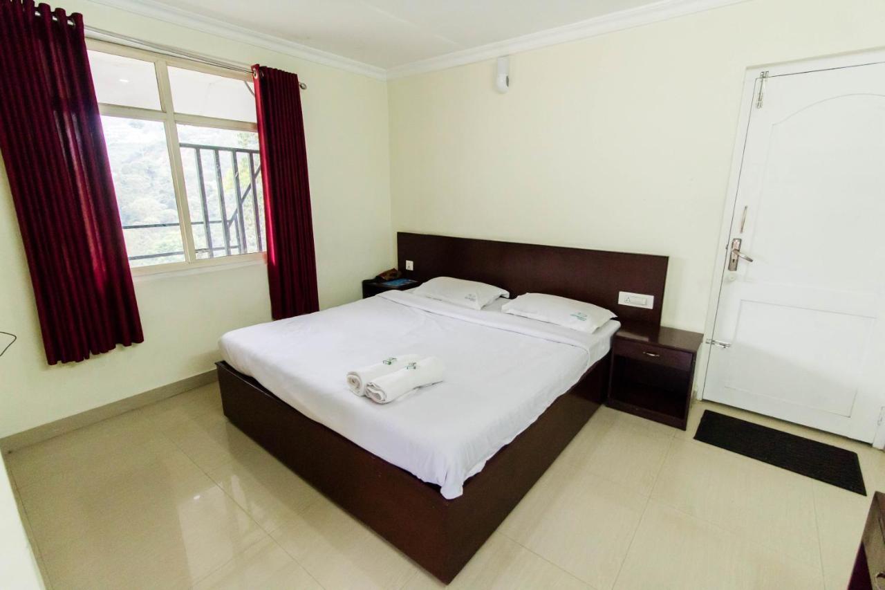 Eden Holidays Ev Мунар Екстериор снимка